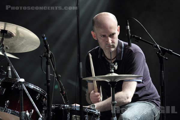 THE MONOCHROME SET - 2011-10-22 - BOULOGNE-BILLANCOURT - Carre Bellefeuille - 